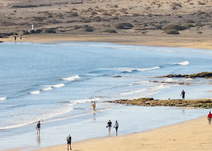 Apartament Home2book Beachside Bright Apt,