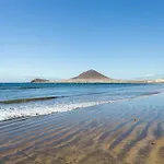 Apartment Home2book Beachside Bright Apt, El Médano