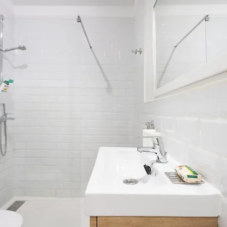 Home2book Beachside Bright Apt, * 엘메다노