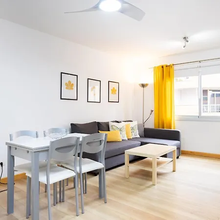Home2book Beachside Bright Apt, Apartament