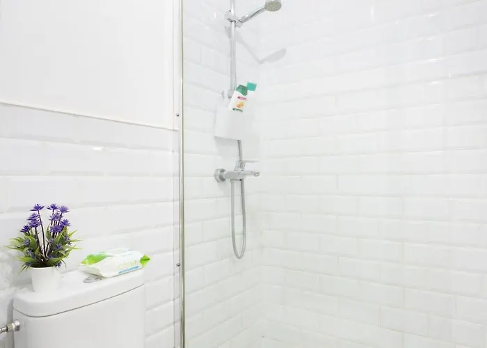 Home2book Beachside Bright Apt,